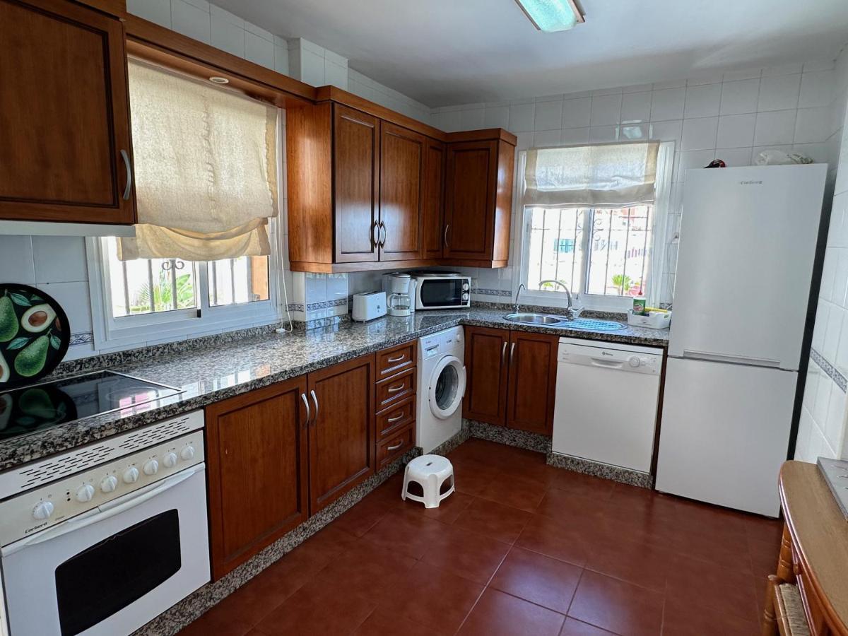 Spacious Family Villa Aljamar 8A Нерха Екстер'єр фото