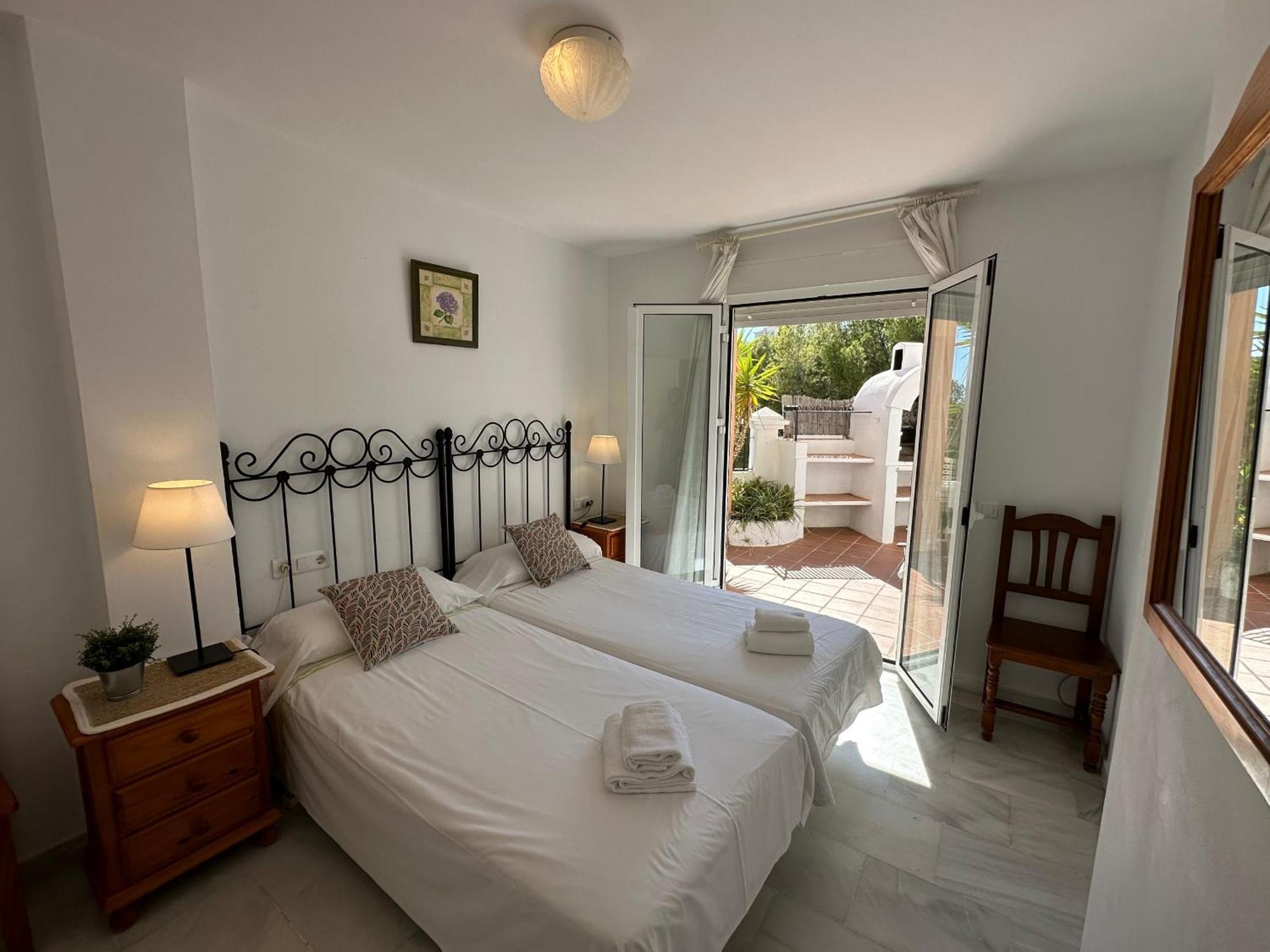 Spacious Family Villa Aljamar 8A Нерха Екстер'єр фото