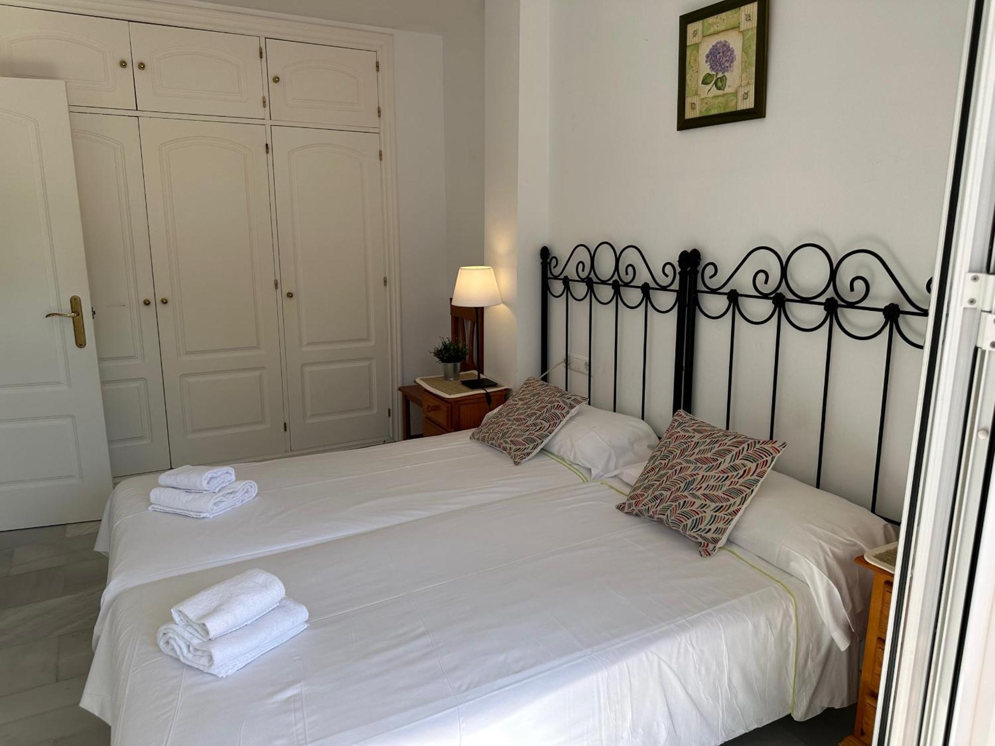 Spacious Family Villa Aljamar 8A Нерха Екстер'єр фото