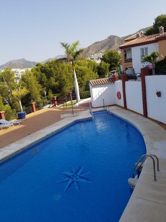 Spacious Family Villa Aljamar 8A Нерха Екстер'єр фото